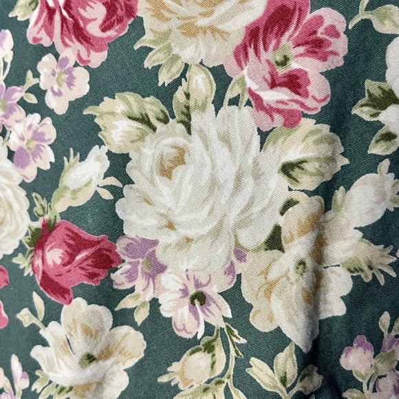 Floral Pattern Dress - Picture 4 of 4